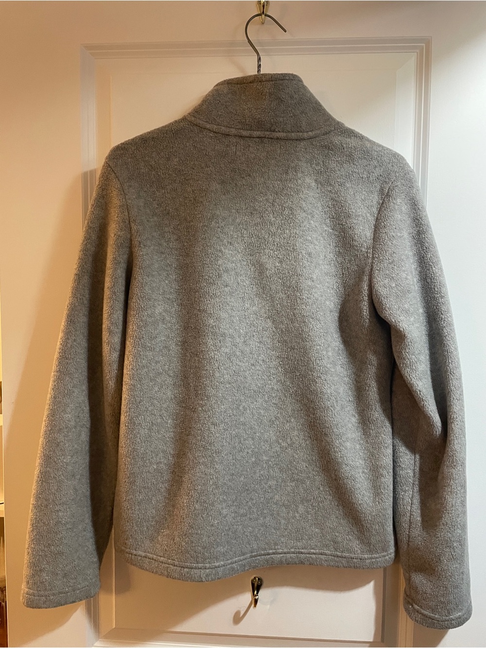Women's Light Gray Zip-Up Fleece Jacket - Casual Layering